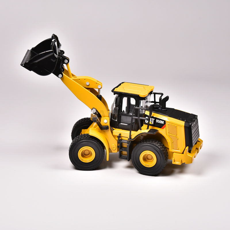 1/64 Skala CAT 950M Ładowarka kołowa Model stopów gumowo-wleczonych Gąsienicę Zestaw budowlany Zabawka Dar