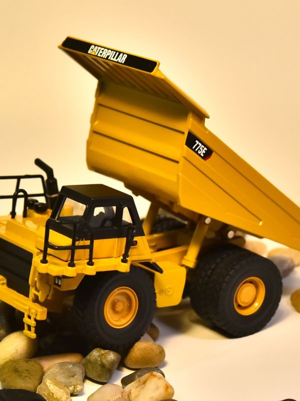 NORSCOT CAT775E Wypuszczalnia 1/64 Skala Model Zestaw Wypuszczalny Pojazd Dekoracja kolekcjonerska