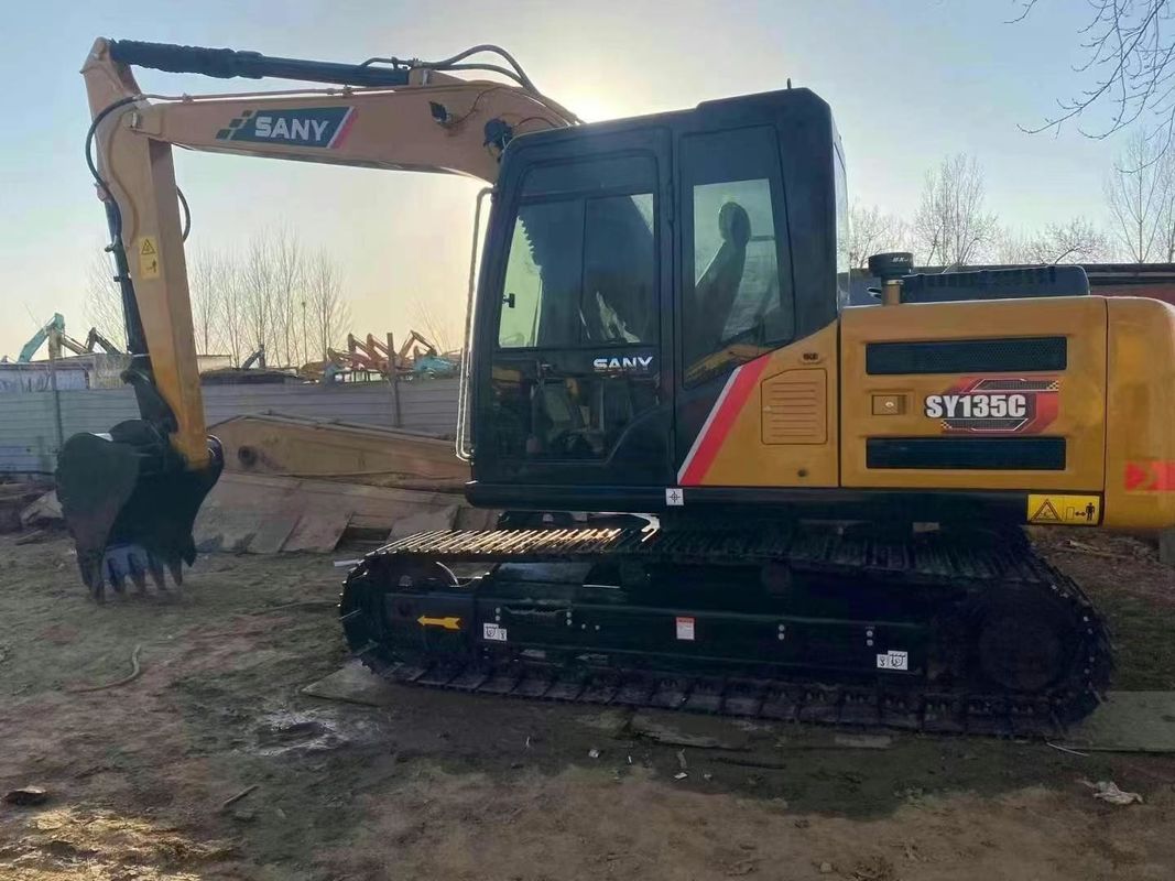 Stosowany koparz SANY SY135C 13.5T pełna obsługa historia budownictwo górnictwo przemieszczanie ziemi