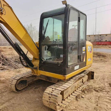 Używany CAT 305.5E2 Mini Excavator 27.2kN Arm Digging Force Kompaktny solidny urządzenie hydrauliczne