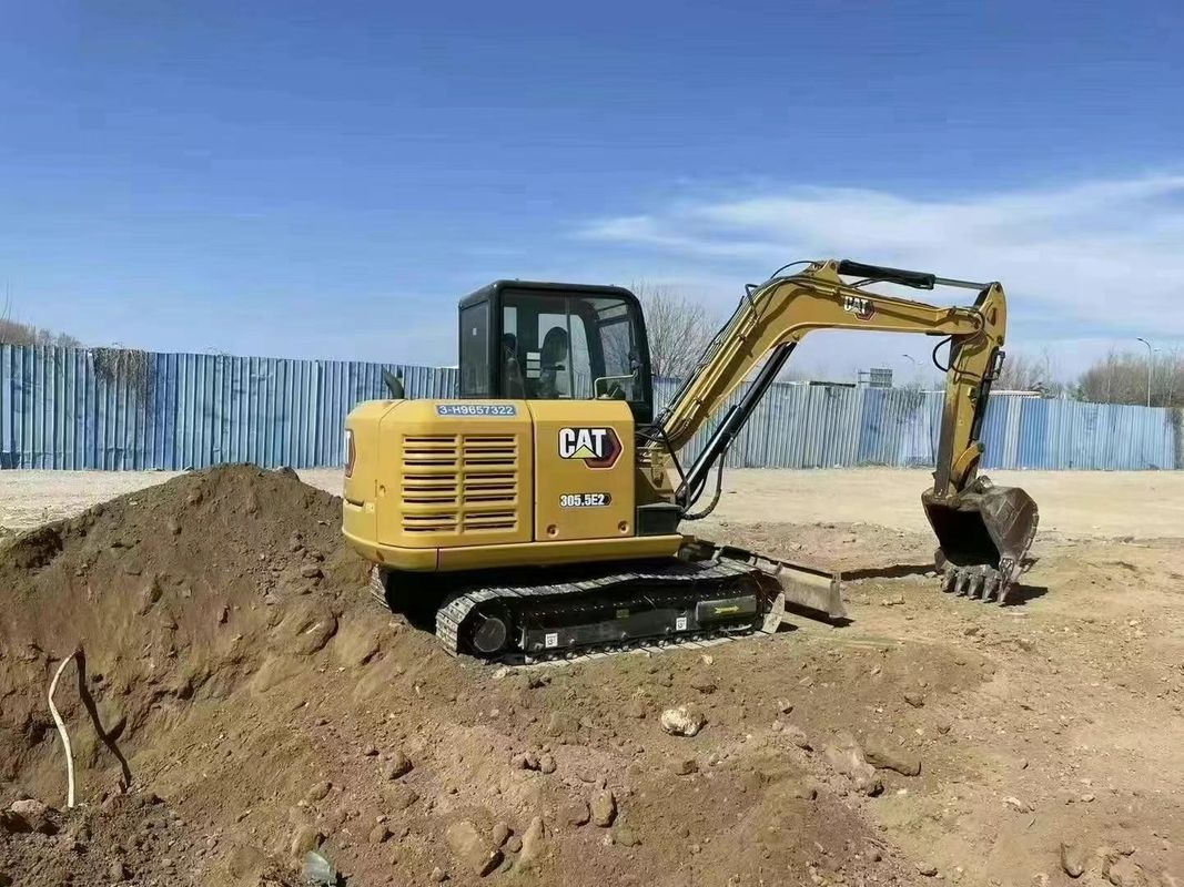 Używany CAT 305 Mini Excavator Niski czas pracy Zweryfikowany 1 rok gwarancji Certyfikowany CE Niezawodny