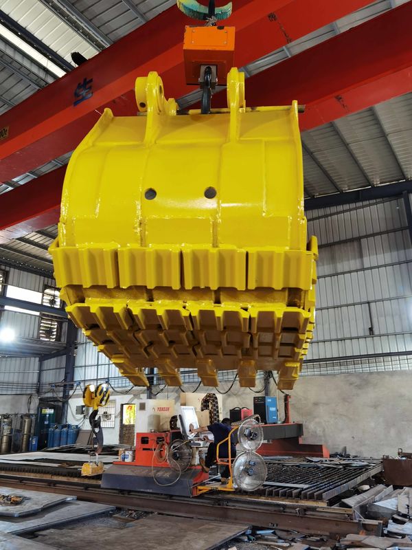 Komatsu PC78 Wymiana wiadra do koparki