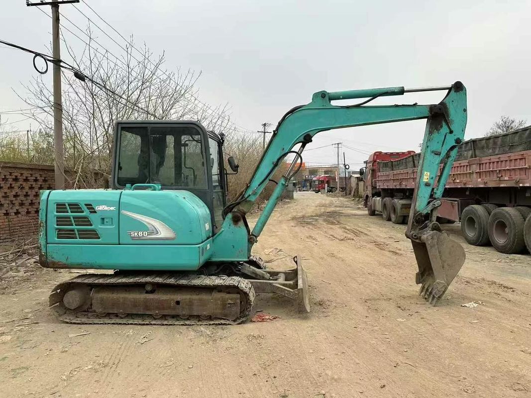 Sprzedaję używaną koparkę Kobelco SK60-8