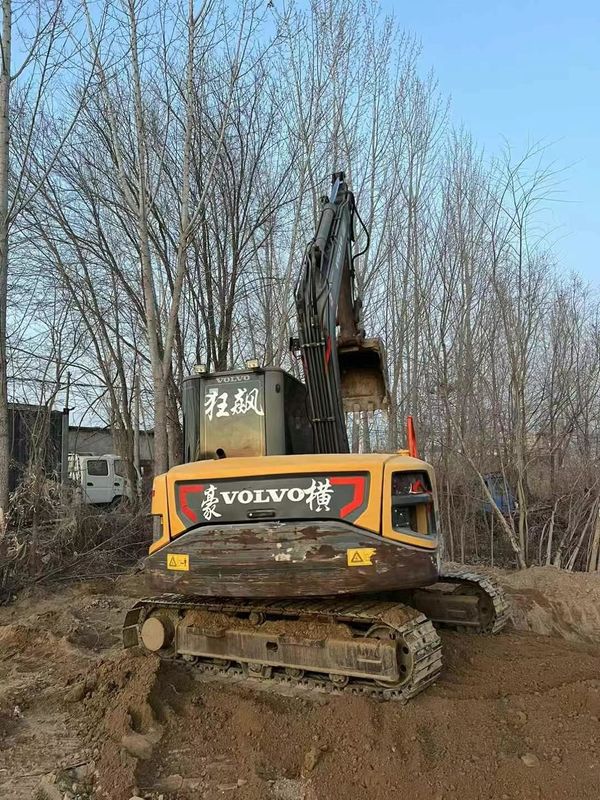 Zastosowany Volvo EC80 Performance Black Excavator dla projektu budowy ciężkich urządzeń