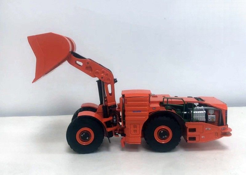 Komatsu WX220H 1:50 Hybrid Underground Loader Alloy Die-Cast Mining Vehicle Limited Zbiórka