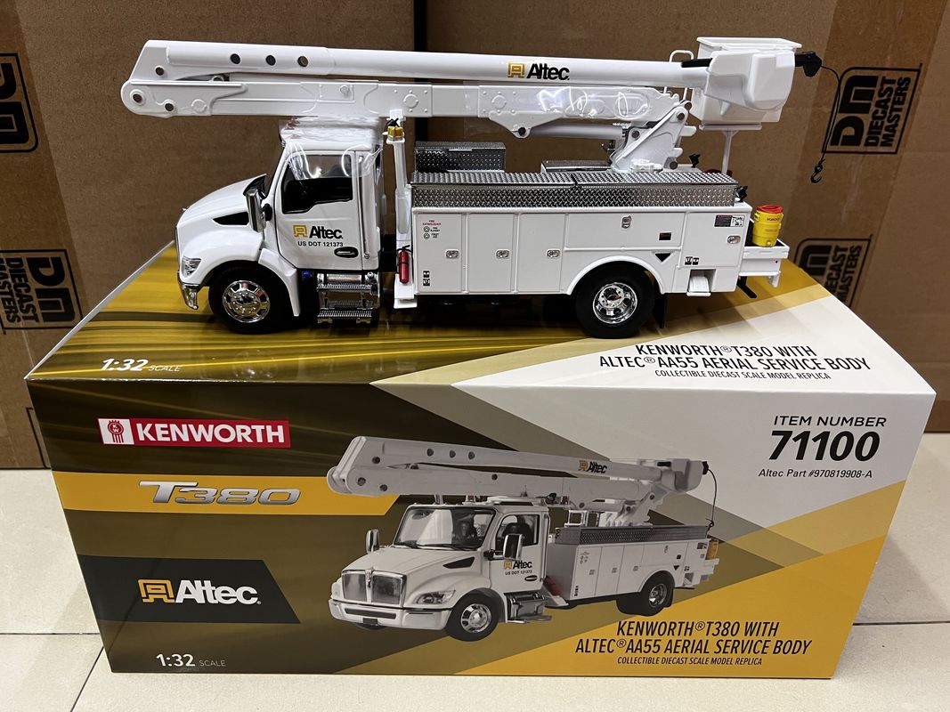 DM 1/32 Kenworth T380 Placówka robocza z powietrza Samochód ciężarowy Zestaw konstrukcyjny Pojazd konstrukcyjny Model 71100