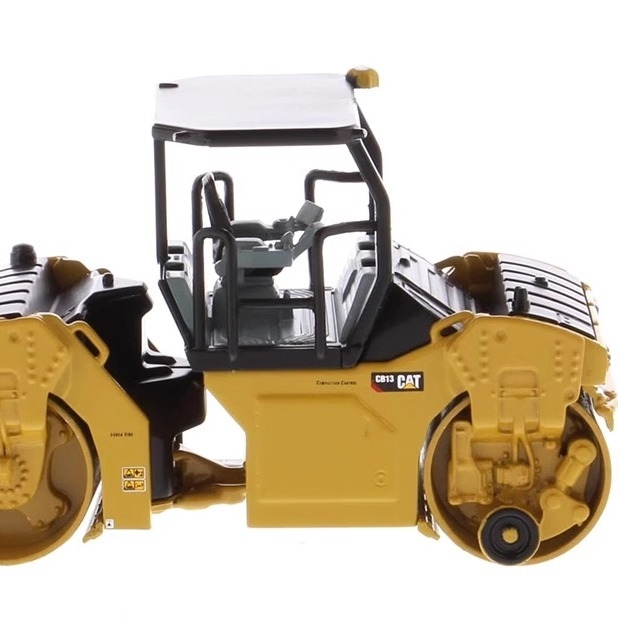 1:64 DM CB-13 Model walca wibracyjnego Caterpillar Pojazd budowlany inżynieryjny 85630