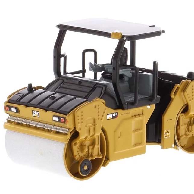 1:64 DM CB-13 Model walca wibracyjnego Caterpillar Pojazd budowlany inżynieryjny 85630