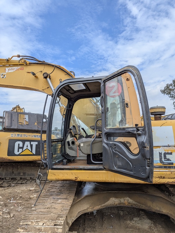 Used Liugong 922E Hydraulic Crawler Digger Equipment Heavy Excavator for Construction Site