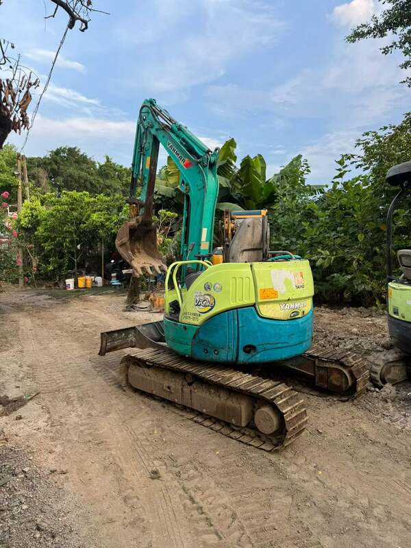 Stosowany używany YANMARR Vio30 3 Tonowy Mini Excavator w magazynie na sprzedaż