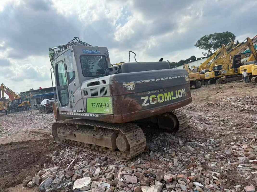 Używana koparka gąsienicowa 13 ton Zoomlion ZE135G/E-10‌ 2020 rok na sprzedaż